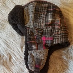 **EUC Black & Pink Plaid Trapper Hat